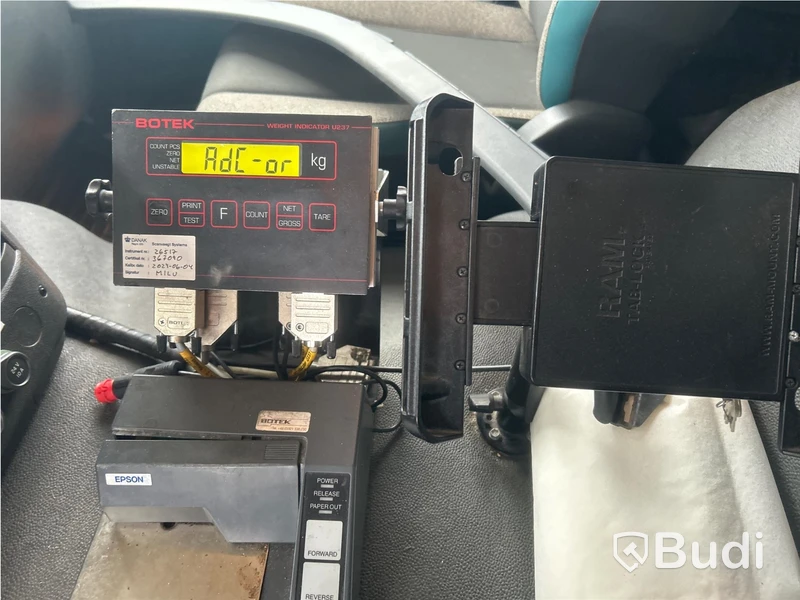 Frontlastare Volvo FM tridem 8X2*6 | NTM FLP-36