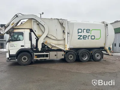 Frontlastare Volvo FM tridem 8X2*6 | NTM FLP-36
