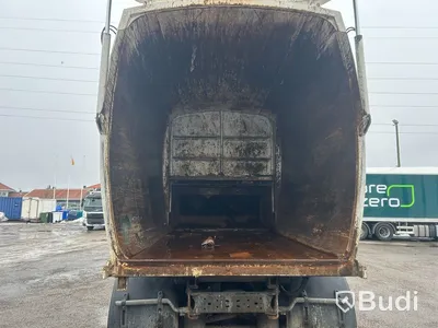 Frontlastare Volvo FM tridem 8X2*6 | NTM FLP-36