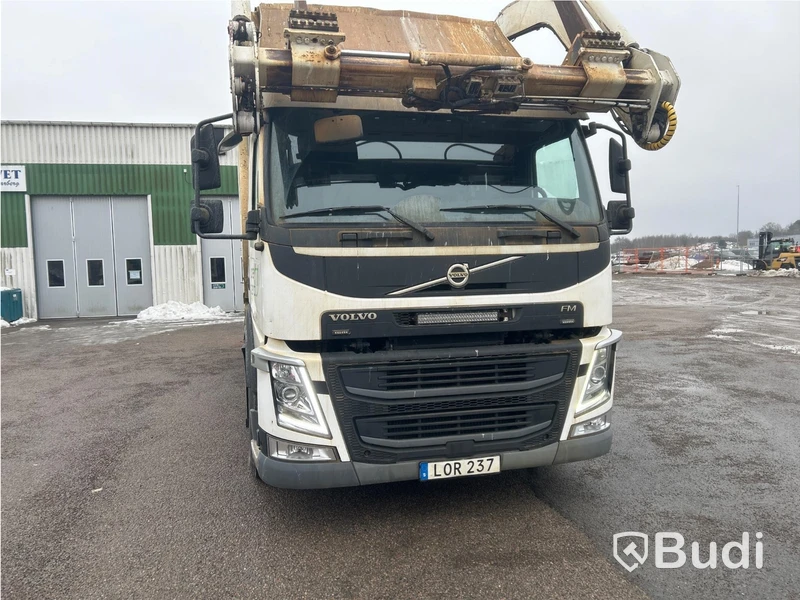 Frontlastare Volvo FM tridem 8X2*6 | NTM FLP-36