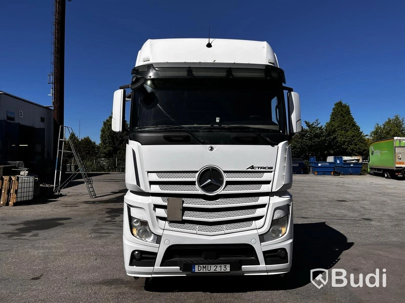 Dragbil Mercedes-Benz 963-4-C ACTROS -2014