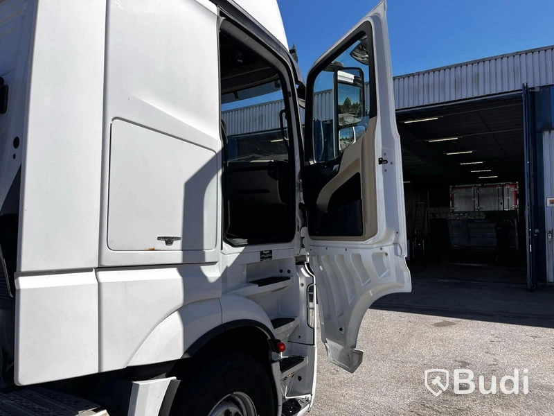 Dragbil Mercedes-Benz 963-4-C ACTROS -2014
