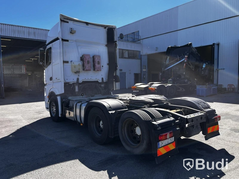 Dragbil Mercedes-Benz 963-4-C ACTROS -2014