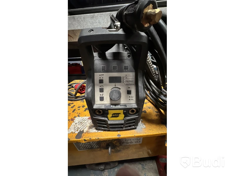 Svets ESAB ES 300i