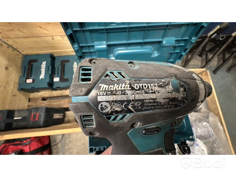 Parti med verktyg Makita