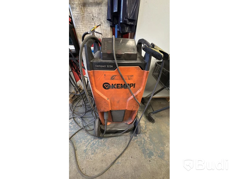 Svets Kemppi Kempact 323A