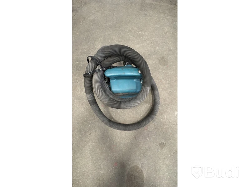 Parti med verktyg Makita 18V LXT