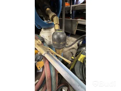 Gasflaskkärra med svetsutrustning