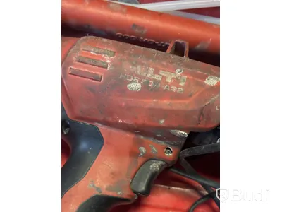 Parti med diverse Hilti verktyg