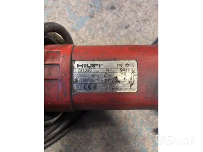Parti med diverse Hilti verktyg