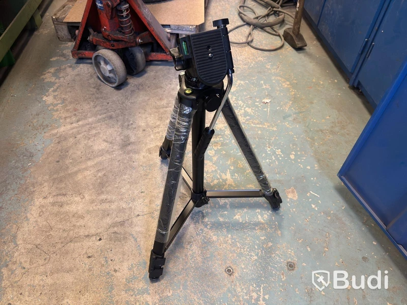 Leica TRI 100 Tripod