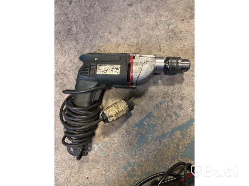 Borrmaskin och rakslipmaskin Metabo