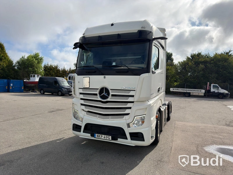 Mercedes-Benz ACTROS -2019, 6x2 tractor unit Odometer reading (km): 60850