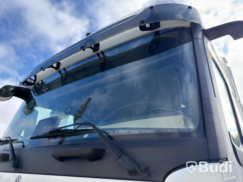 Mercedes-Benz ACTROS -2019, 6x2 tractor unit Odometer reading (km): 60850