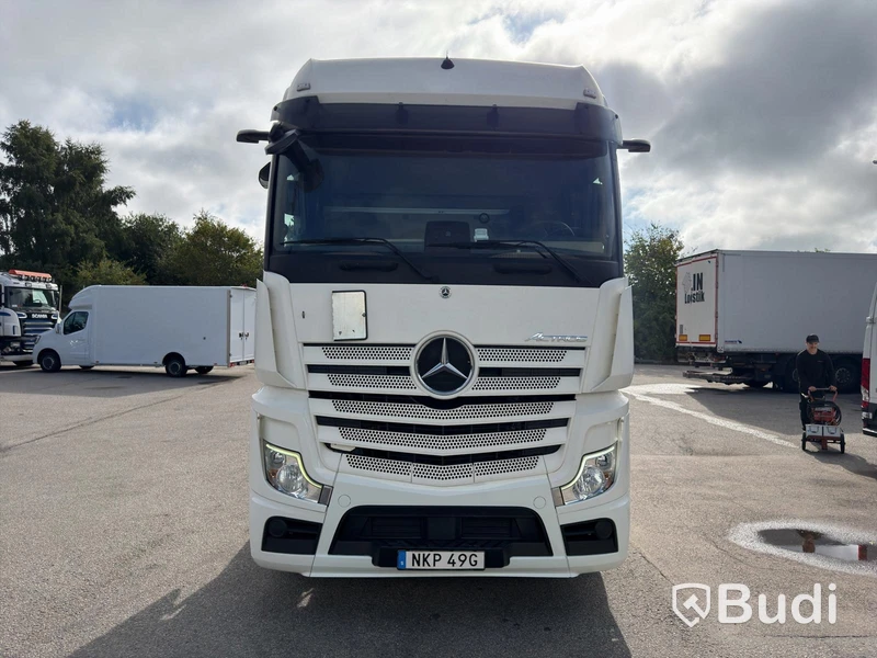 Mercedes-Benz ACTROS -2019, 6x2 tractor unit Odometer reading (km): 60850