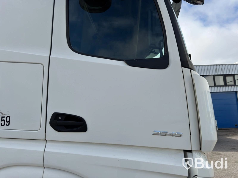 Mercedes-Benz ACTROS -2019, 6x2 tractor unit Odometer reading (km): 60850
