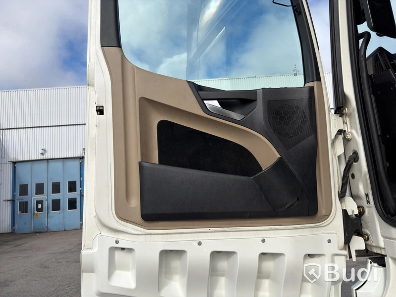 Mercedes-Benz ACTROS -2019, 6x2 tractor unit Odometer reading (km): 60850