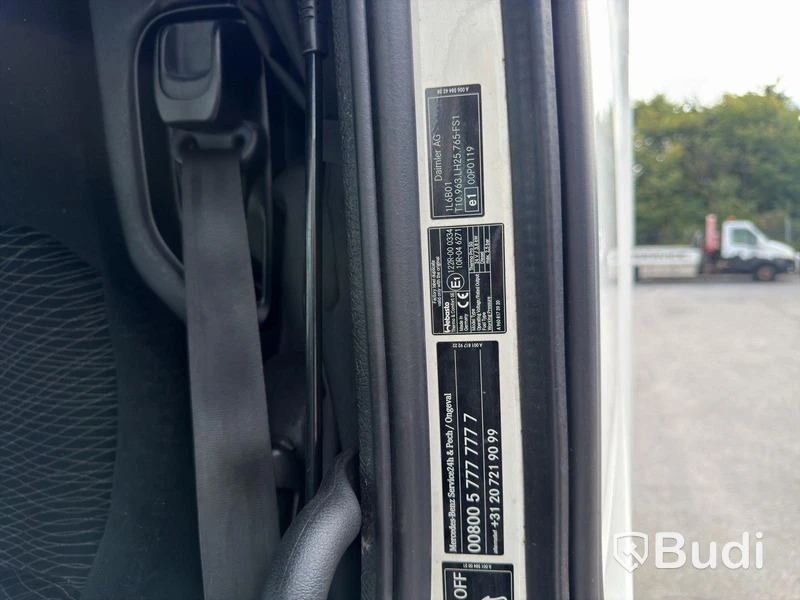 Mercedes-Benz ACTROS -2019, 6x2 tractor unit Odometer reading (km): 60850