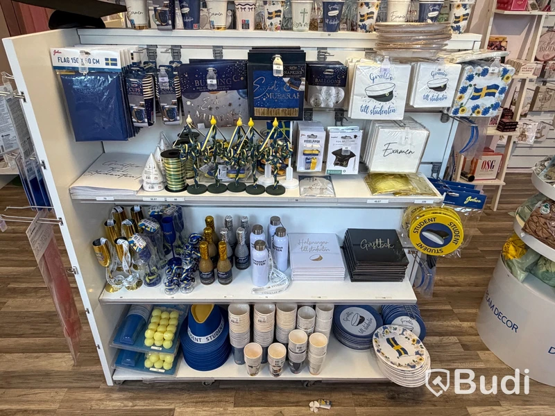 Komplett Event- & partybutik - stort lager samt butiksinredning