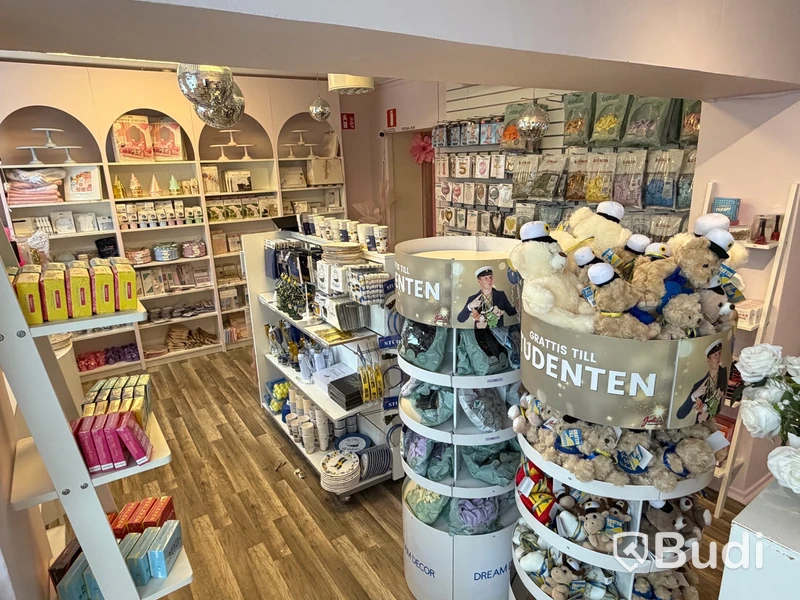 Komplett Event- & partybutik - stort lager samt butiksinredning