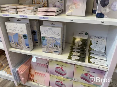 Komplett Event- & partybutik - stort lager samt butiksinredning