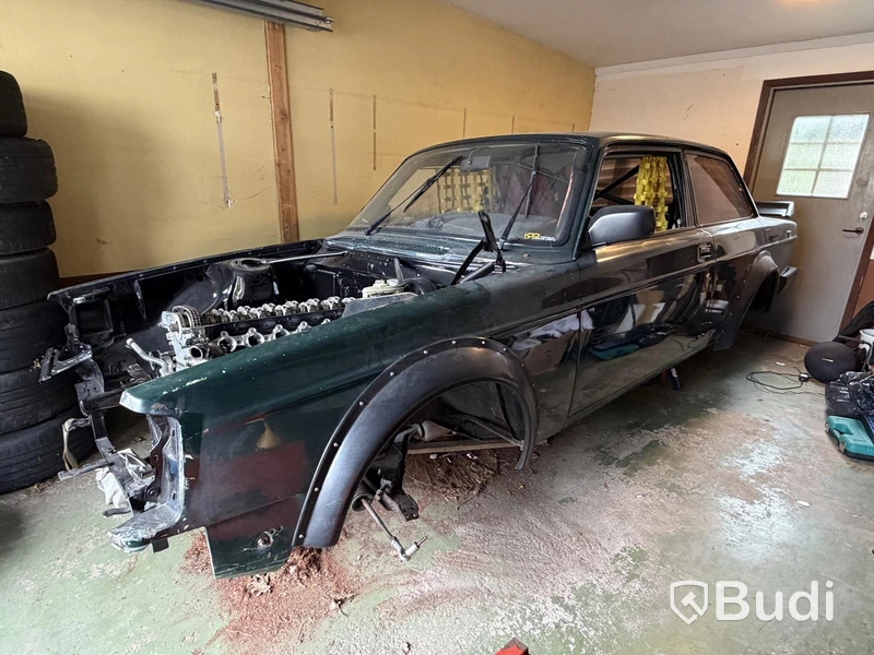 Driftingbil, Volvo 242 med Mercedes M104 motor, "Svennetysken", projekt -1975