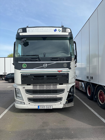 Lastbil VOLVO FH 6,2 - 2015 | Reparationsobjekt 