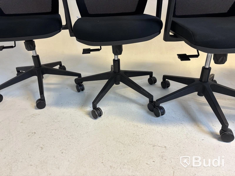 5 Lotus Furniture Office Chairs