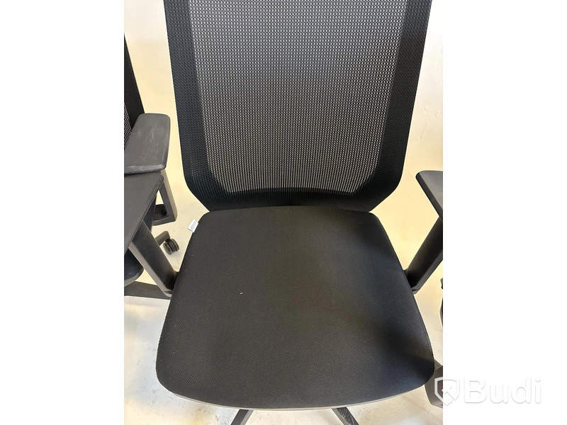 5 Lotus Furniture Office Chairs