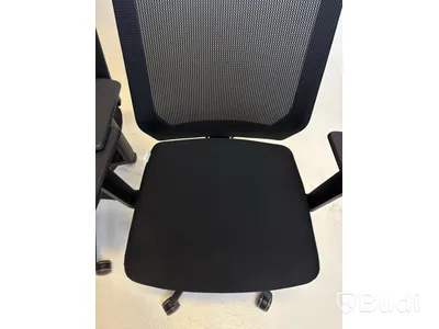 5 Lotus Furniture Office Chairs