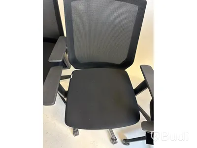 5 Office Chairs, Lotus Furniture