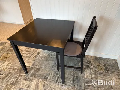 Cafémöbler, belysningar m.m. (Stort parti)