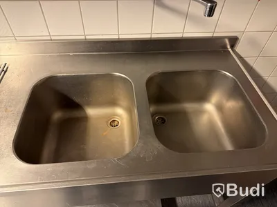 Diskbänk & hyllor