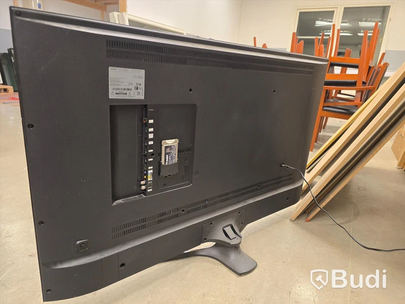 TV | Samsung 55"