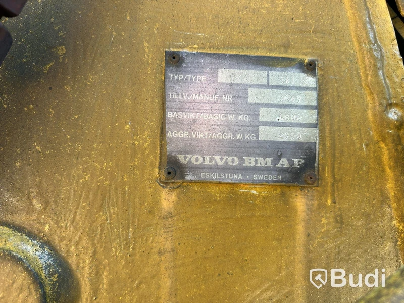 Grävlastare/ traktorgrävare Volvo 646, 8199 tim