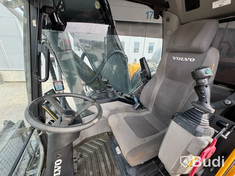 Materialhanterare Volvo EW180E -2015