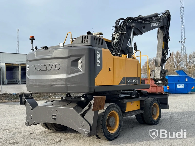 Materialhanterare Volvo EW180E -2015