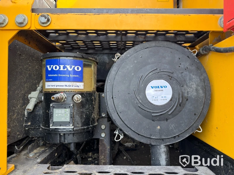 Materialhanterare Volvo EW180E -2015