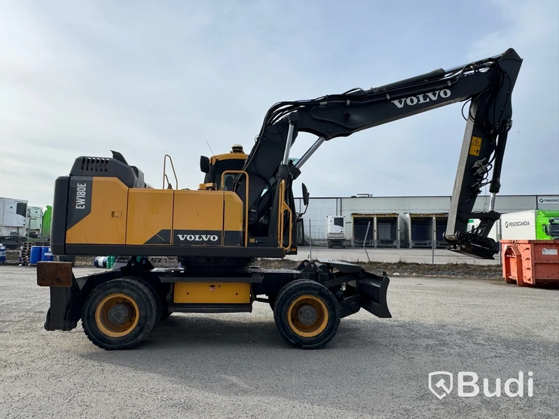 Materialhanterare Volvo EW180E -2015