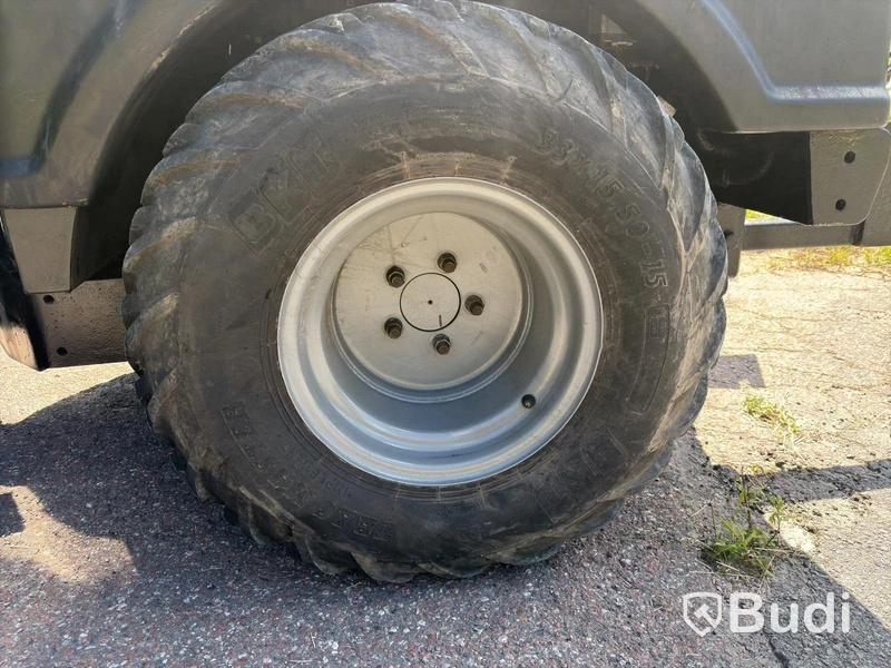 Redskapsbärare Belos TransGiant | 4WD | Plog & Skopa | 2007