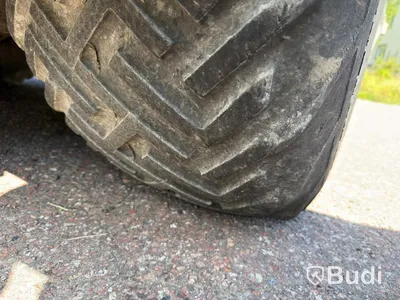 Redskapsbärare Belos TransGiant | 4WD | Plog & Skopa | 2007