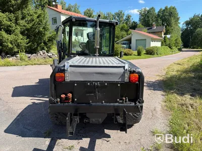 Redskapsbärare Belos TransGiant | 4WD | Plog & Skopa | 2007
