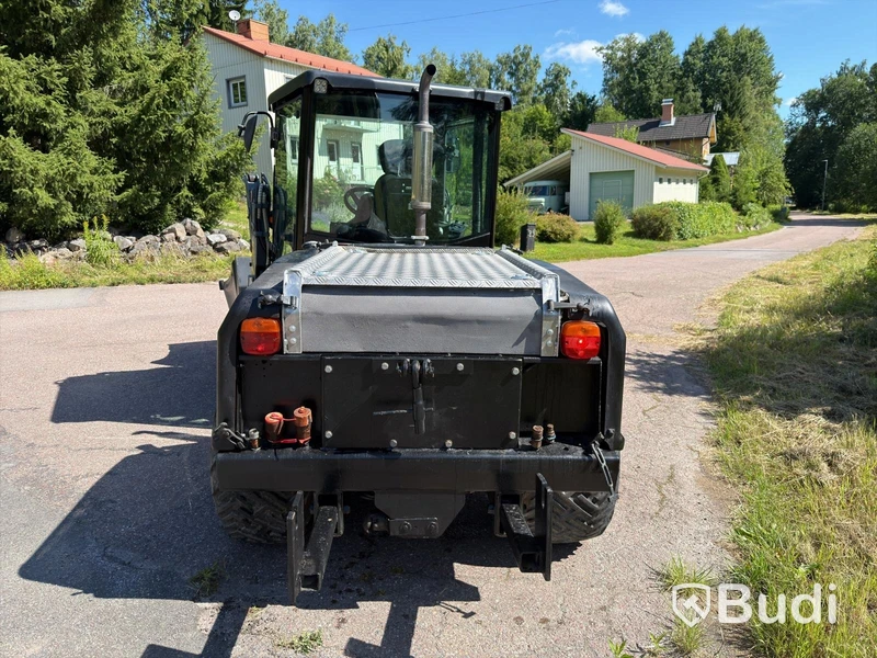 Redskapsbärare Belos TransGiant | 4WD | Plog & Skopa | 2007