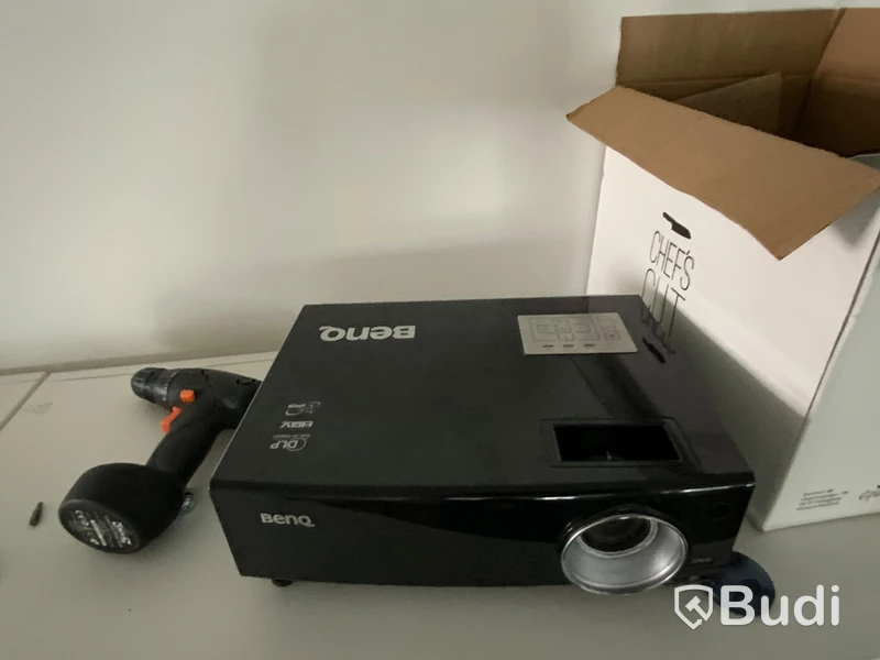 Projektor Benq SP830
