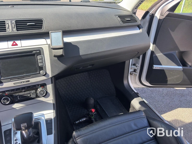 Volkswagen Passat -2010 | Repair project