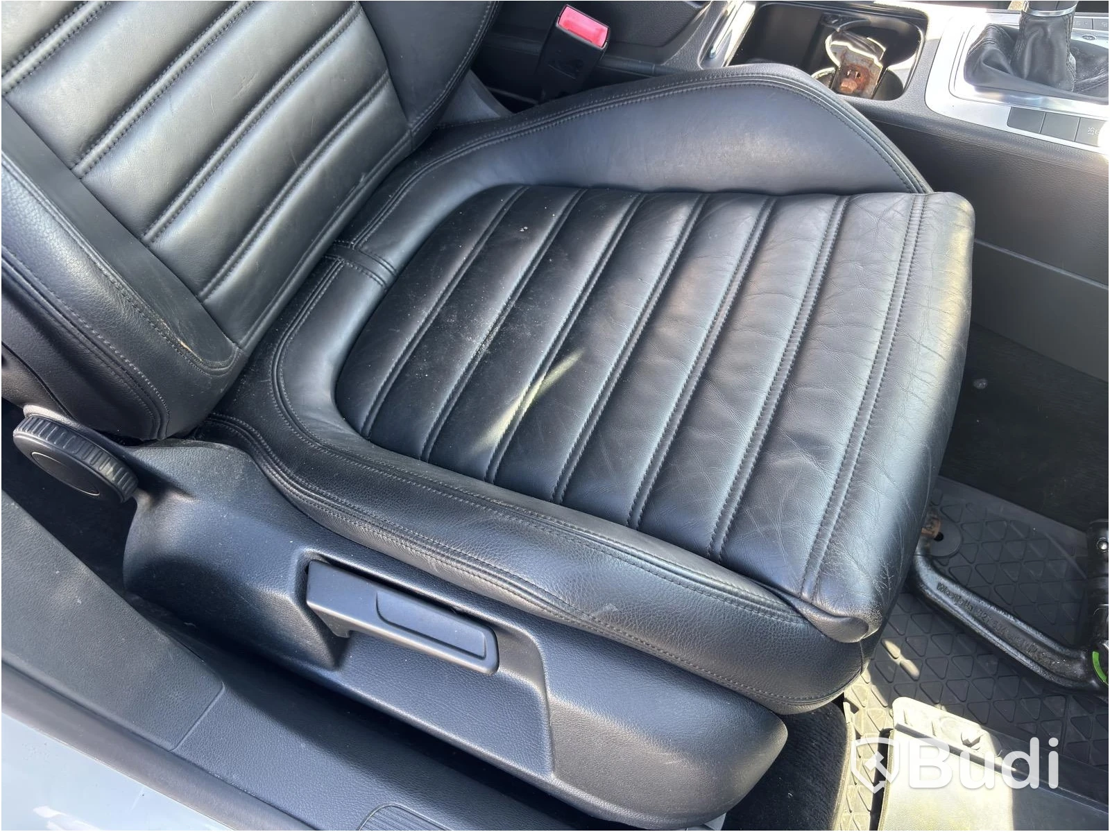 Volkswagen Passat -2010 | Repair project