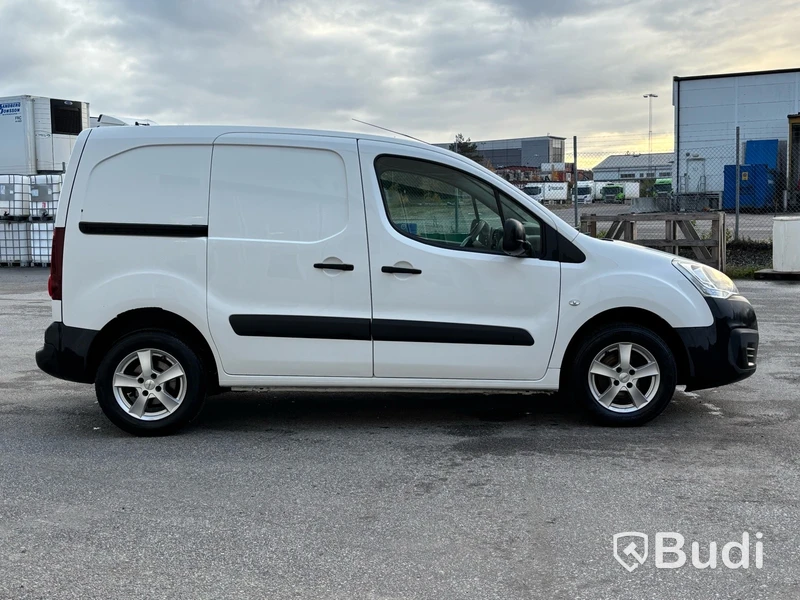 Skåpbil Citroën Berlingo 1.6 HDiF -2016 | Dragkrok