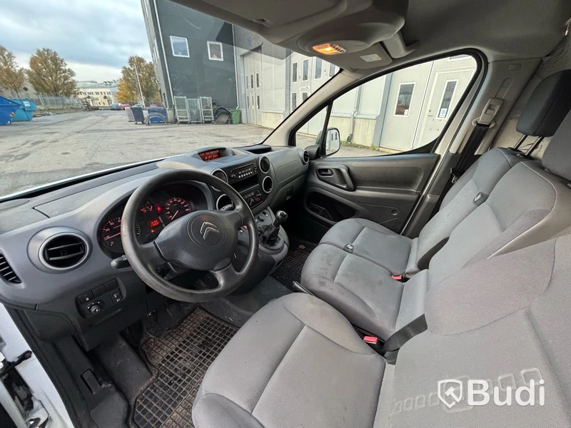 Skåpbil Citroën Berlingo 1.6 HDiF -2016 | Dragkrok