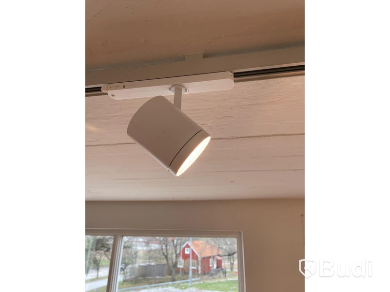 Spotlights Global ca 11 st