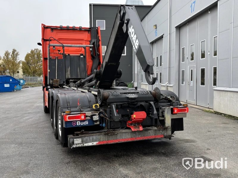 Tridemväxlare Mercedes-Benz Arocs 3758 -2023 | JOAB 24 ton | Plogutrustad